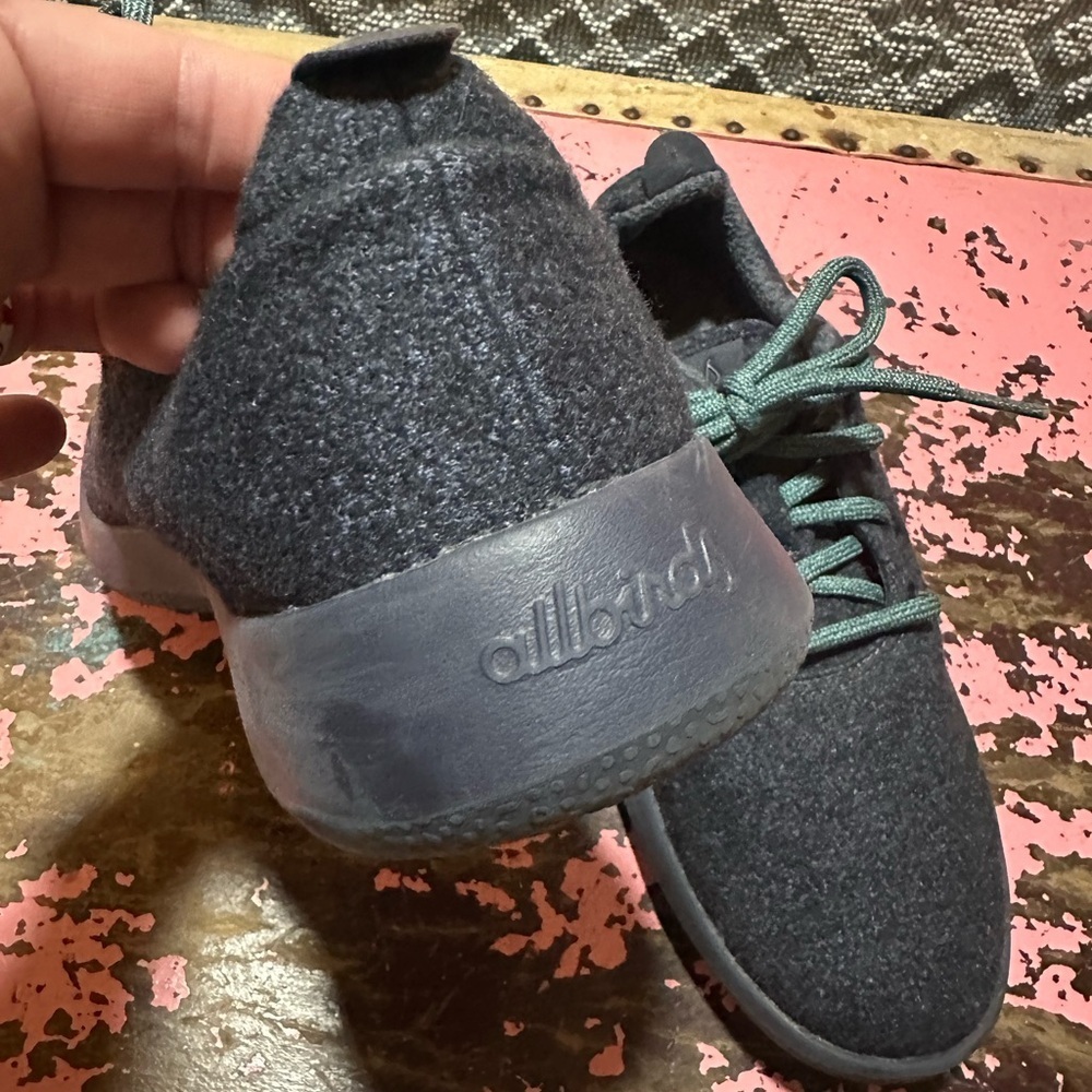 ALLBIRDS Women’s Wool Runner Navy sneaker sz 9 - Picture 7 of 8